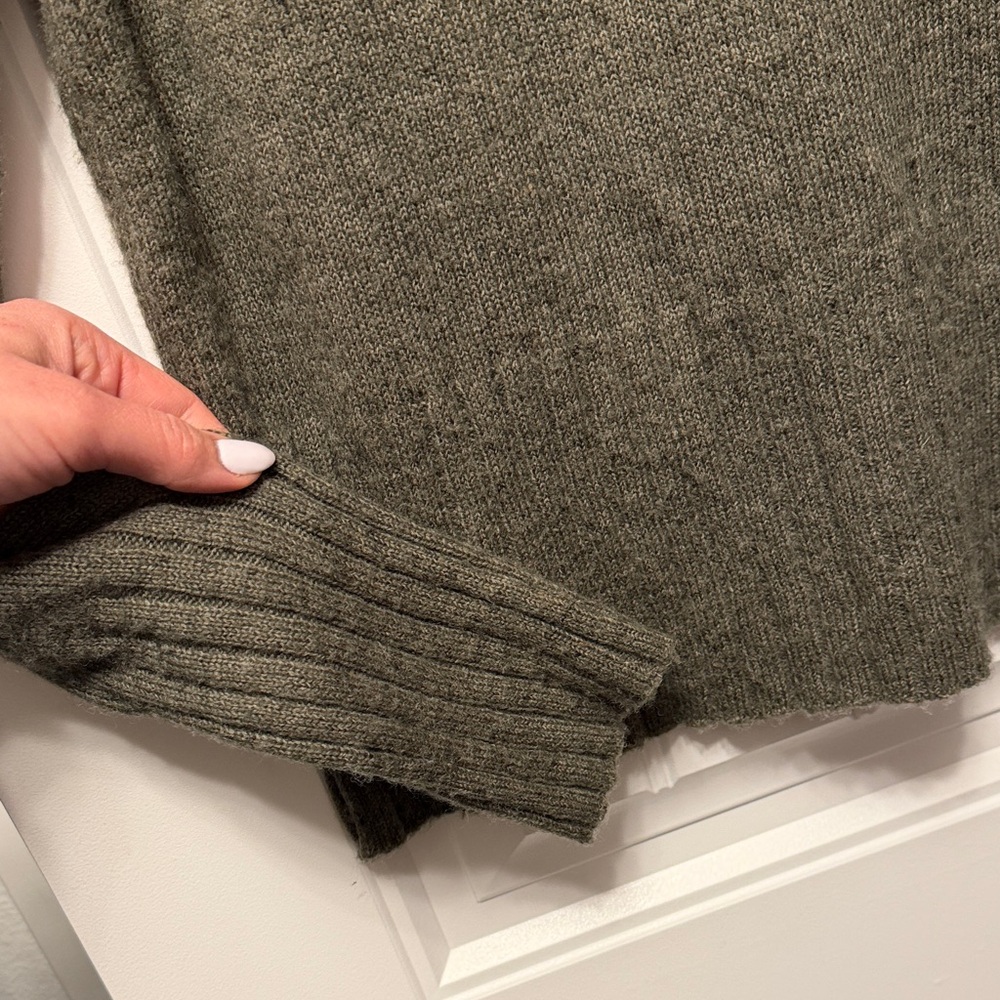 Madewell Olive Mock Neck oversized ribbed long sleeve Sweater size Small - Picture 3 of 8